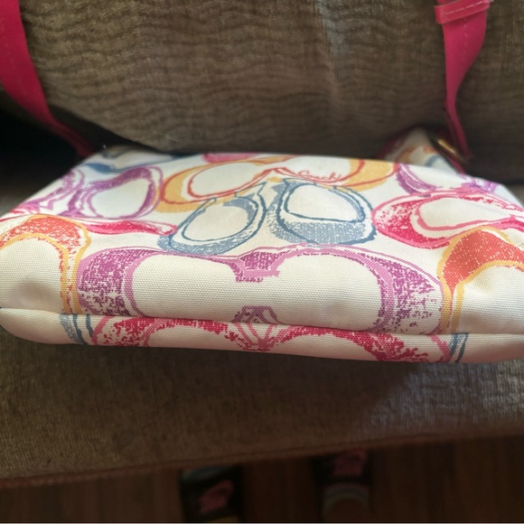 Coach Purse - Picture 3 of 4